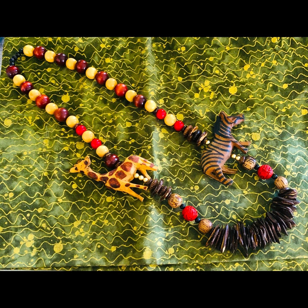 Wooden Bead and Safari Animal Necklace w/no clasp
